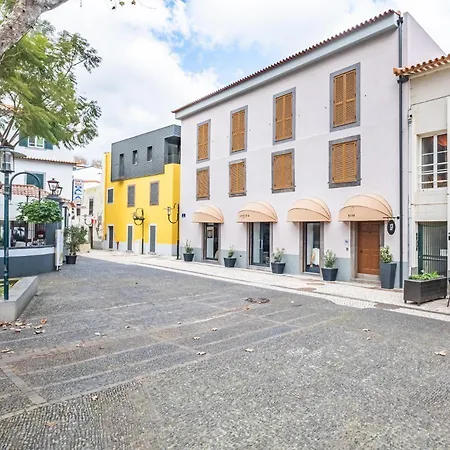 Machim Darfet 104 By Madeira Sun Travel Machico (Madeira)